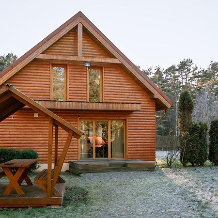 Bash Village House Ventspils Exterior foto